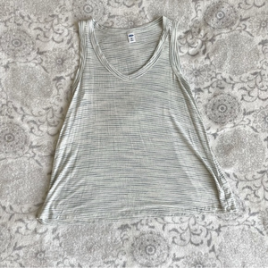 Old navy xs tank top‎